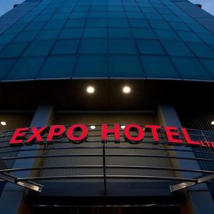 Expo Hotel